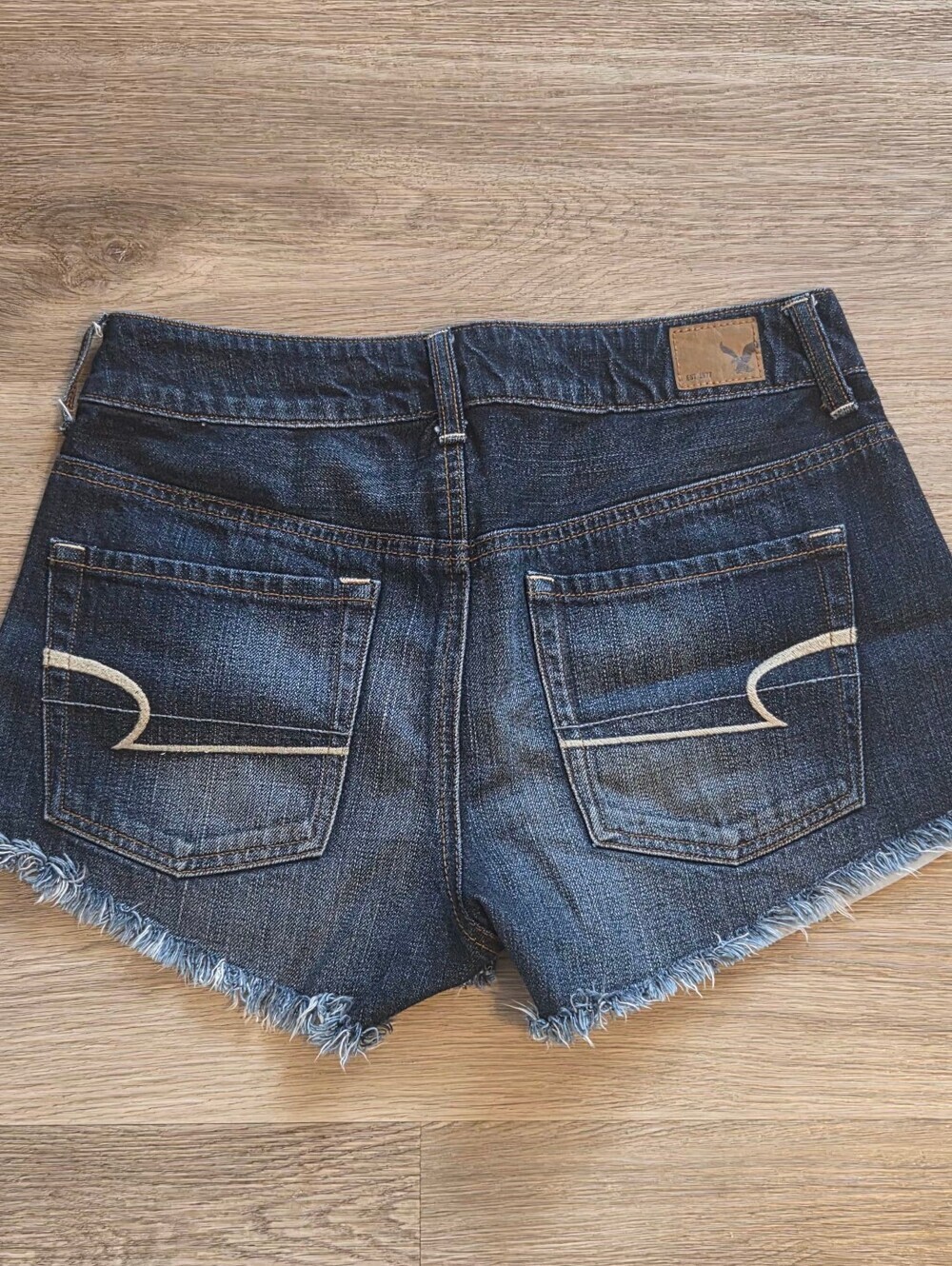 American Eagle Outfitters Dark Blue Jean Shorts - Picture 2 of 6